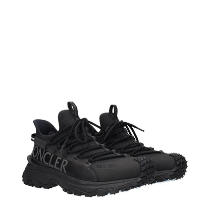 Moncler Schwarze Sneakers aus Stoff Größen 40